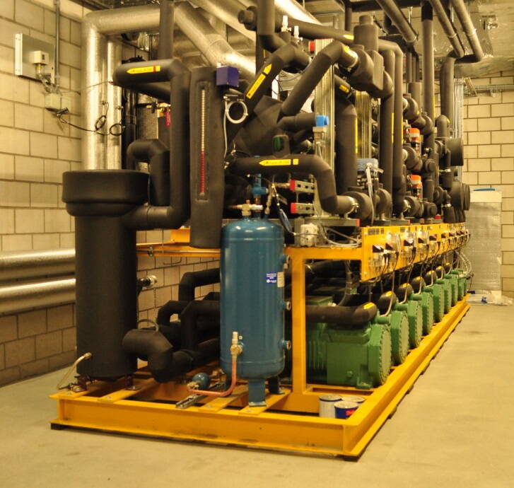 kachel_metzgerei-uelihof.jpg Transkritische CO2-Kälteanlage in der Bio-Metzgerei Ueli Hof in Ebikon mit einer Gesamtkälteleistung von 246 kW