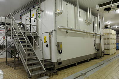 cs_gilcomes_sidebarbild-3.jpg Freezing tunnel