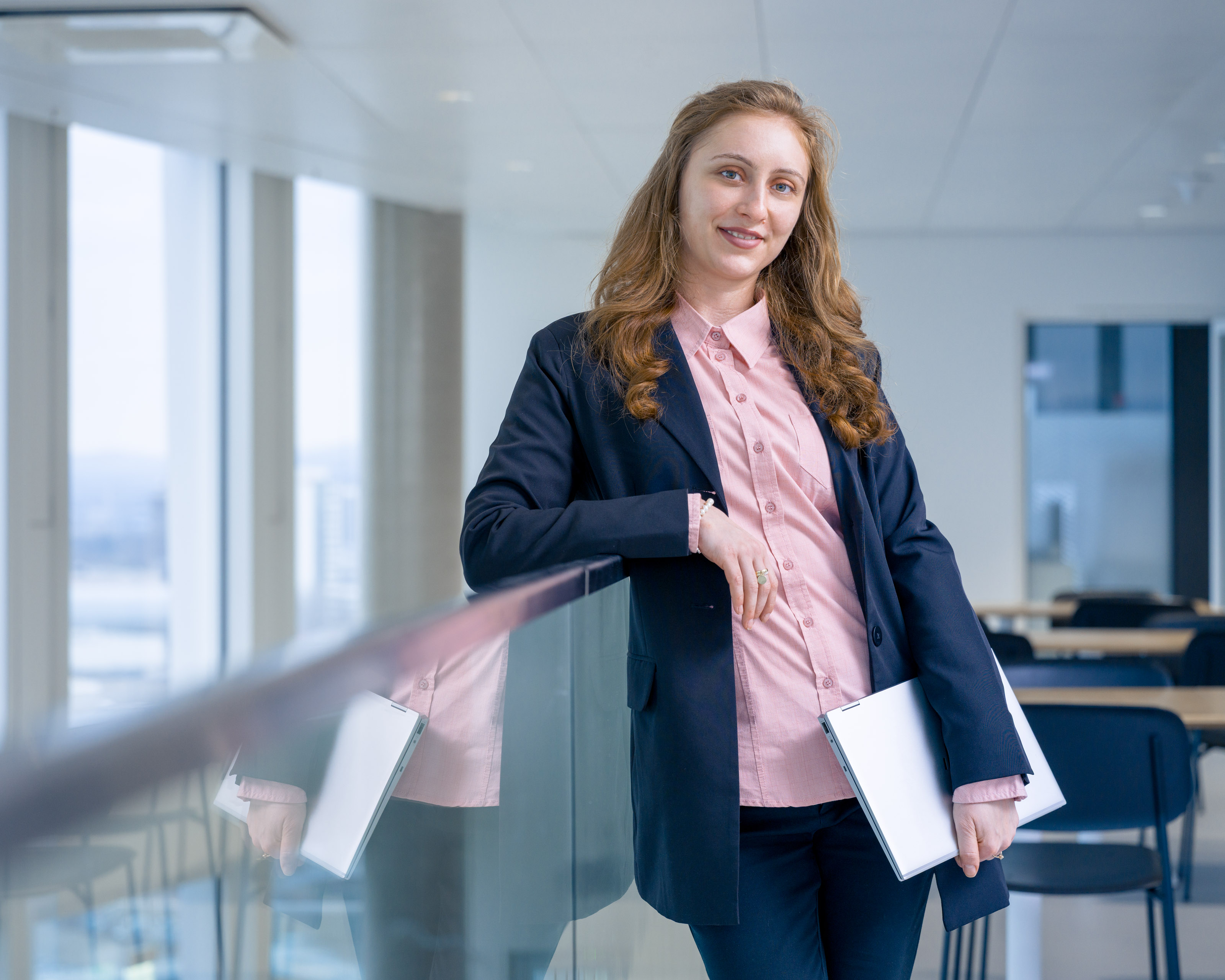 B0044936-Claudia-Madalina-Caciularu.jpg B0044936-Claudia-Madalina-Caciularu