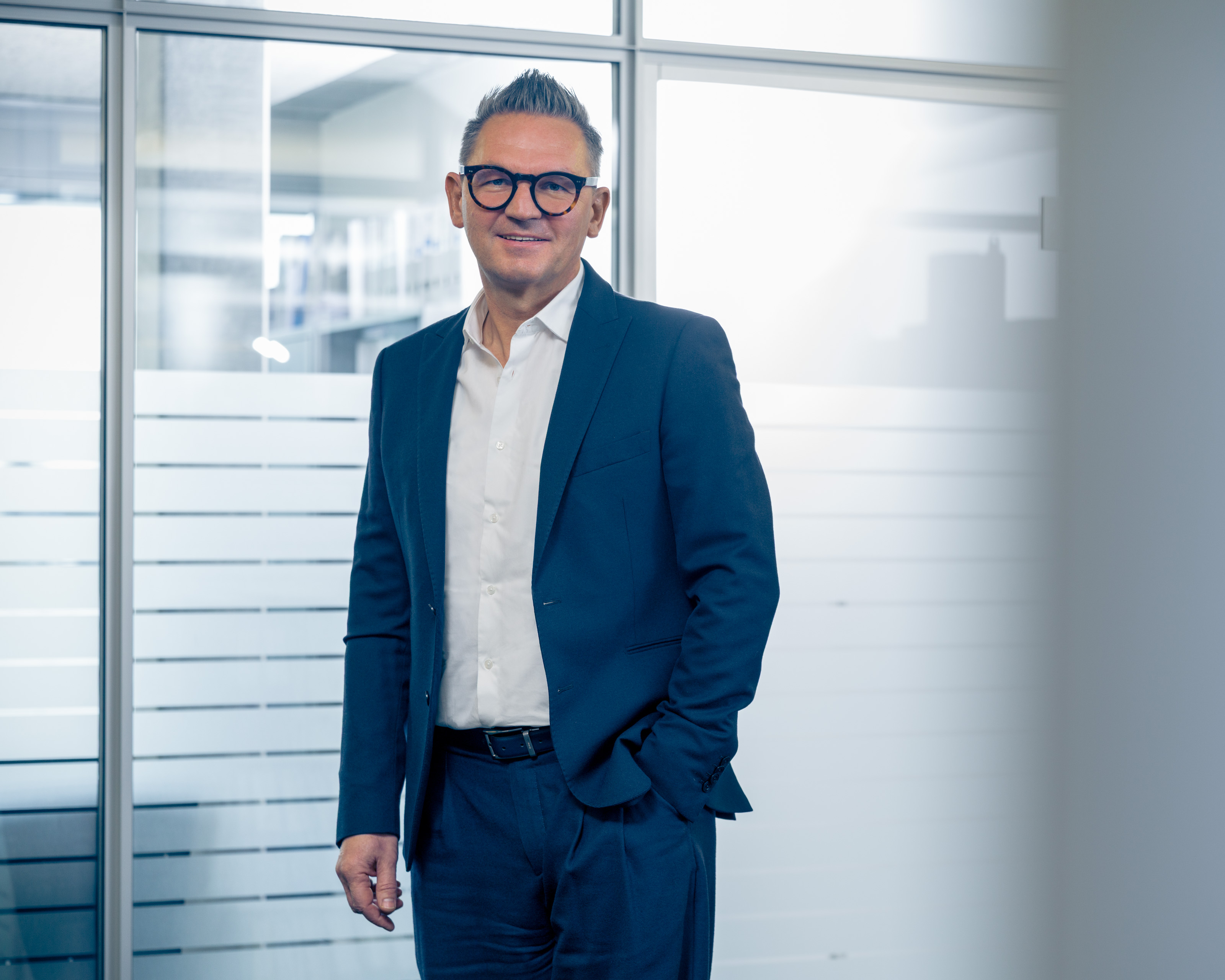 B0043168-Marcus-Hoepfl