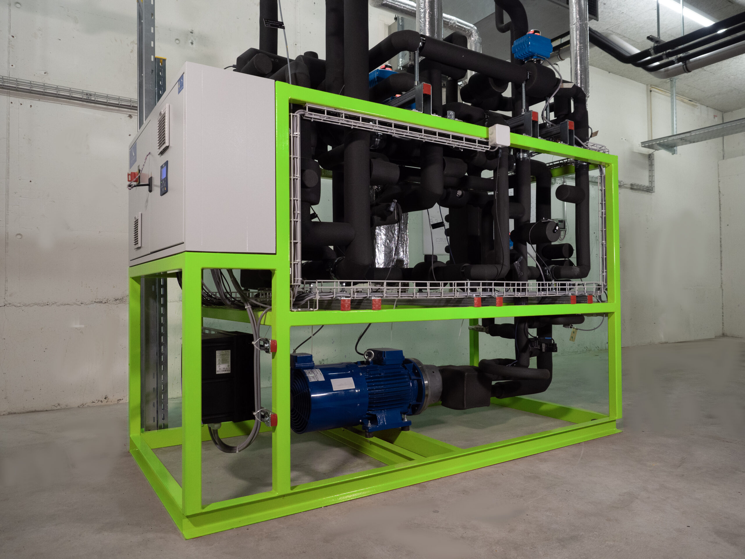 P1011107_jsc_230206-2-scaled